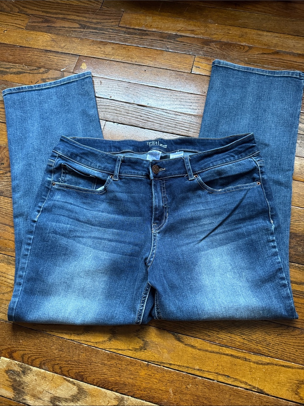Women’s Time and Tru bootcut jeans 18 petite